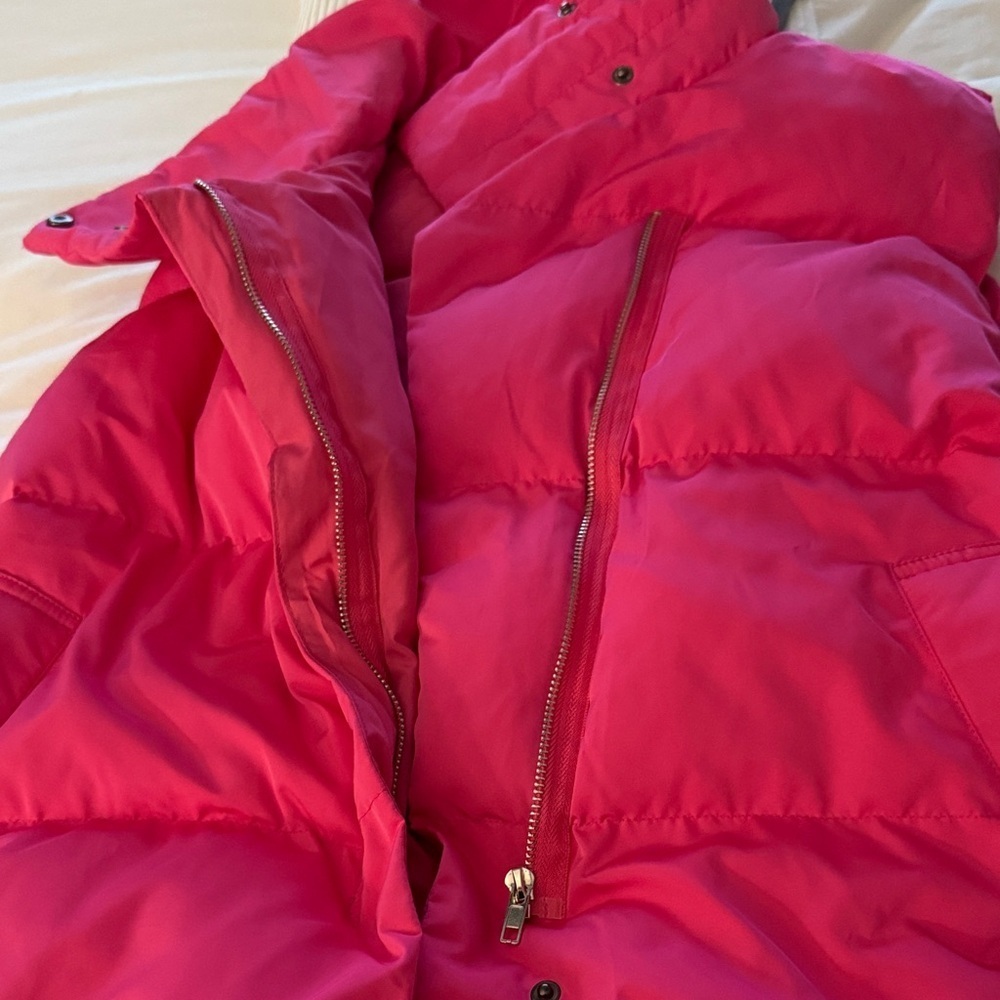 Women's TCEC Funnel Neck Puffer Vest - Picture 9 of 11